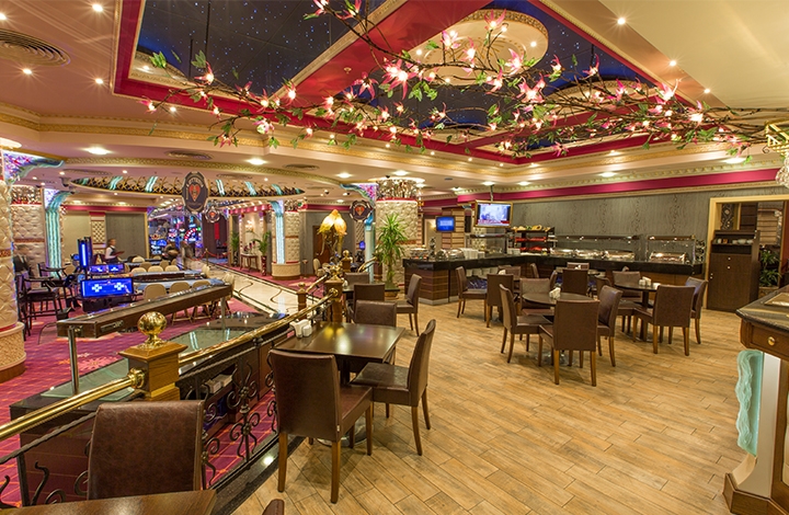 Lefko a casino club hotel